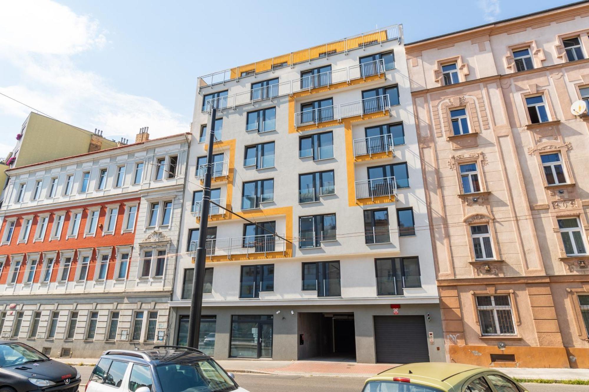 Brand New Studio Apartment # 45 With Free Parking In The City Center Praag Buitenkant foto